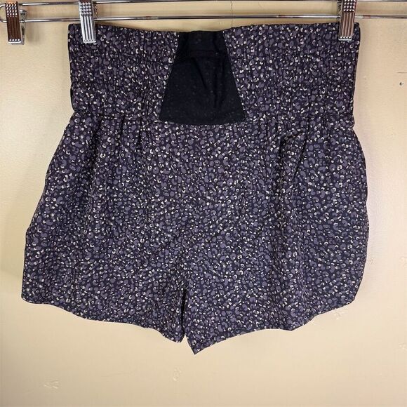 Free People FP‎ Movement The Way Home Printed Women's Animal Lined Shorts Size S - Picture 5 of 5